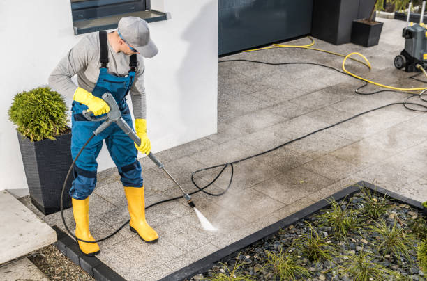 Best Deck Pressure Washing  in Hasley Nyon, CA